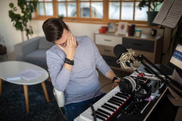 Singer recovering after intense high-note performance
