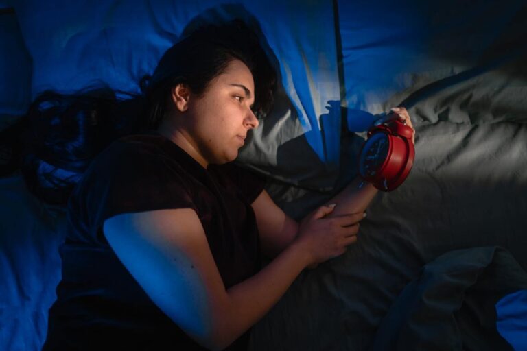 Restless fragmented sleep with repeated awakenings during the night